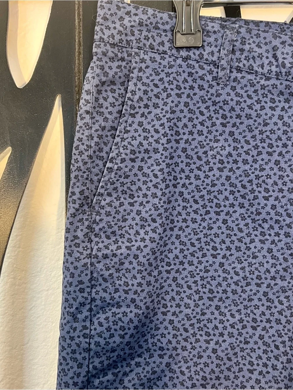 Ben Sherman Stretch Regular Fit Blue Floral Print Size 36W Men's Shorts Golf